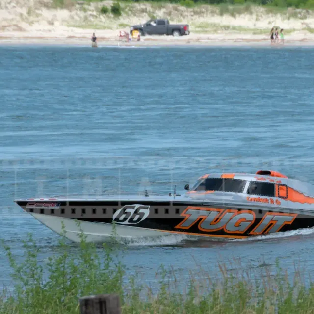 Tug It power speed boat #66 in Absecon Inlet